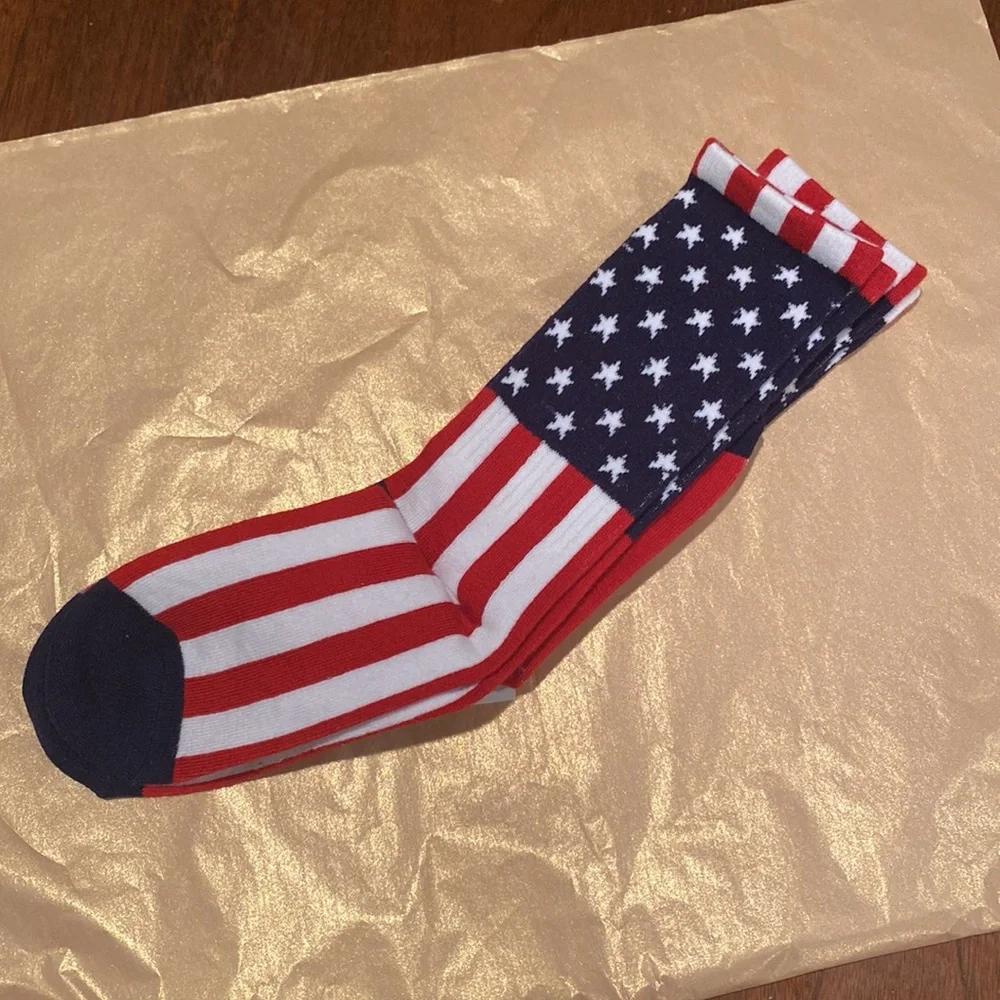 13:08  - (2 Pairs)  Stars & Stripes Patriotic Socks